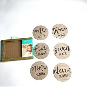 Kate & Milo Baby Wooden Monthly  Photo Props NWT